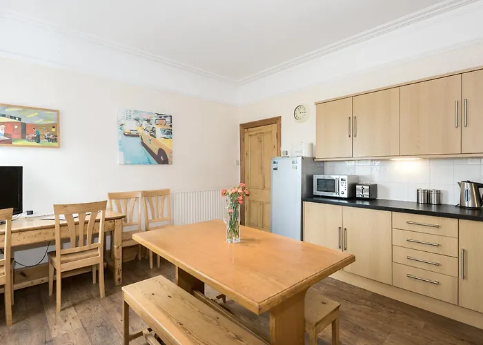 度假居 Hartrees House *